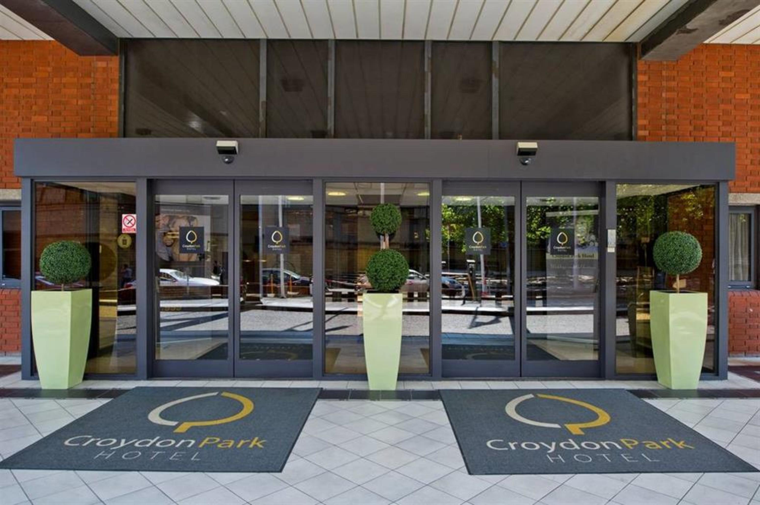 Clarion Croydon Park Hotel Ngoại thất bức ảnh