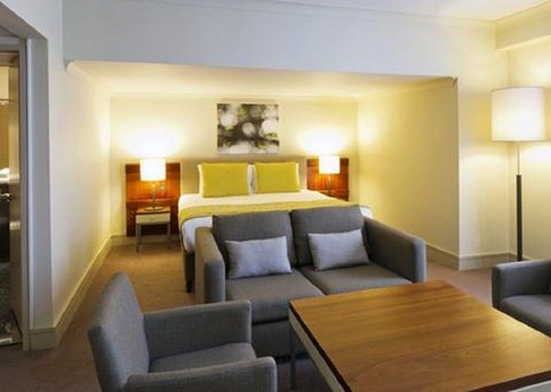 Clarion Croydon Park Hotel Phòng bức ảnh